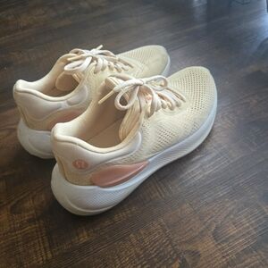 lululemon athletica Women's Sneakers